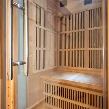 Blue Ark Lavish Sauna